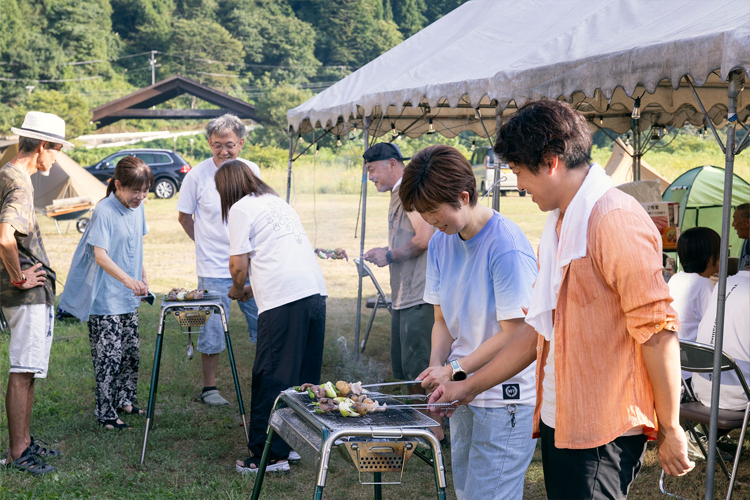 温泉隣接のRVパークにキャンピングカー集結！笑顔が交わるマル得イベントに潜入