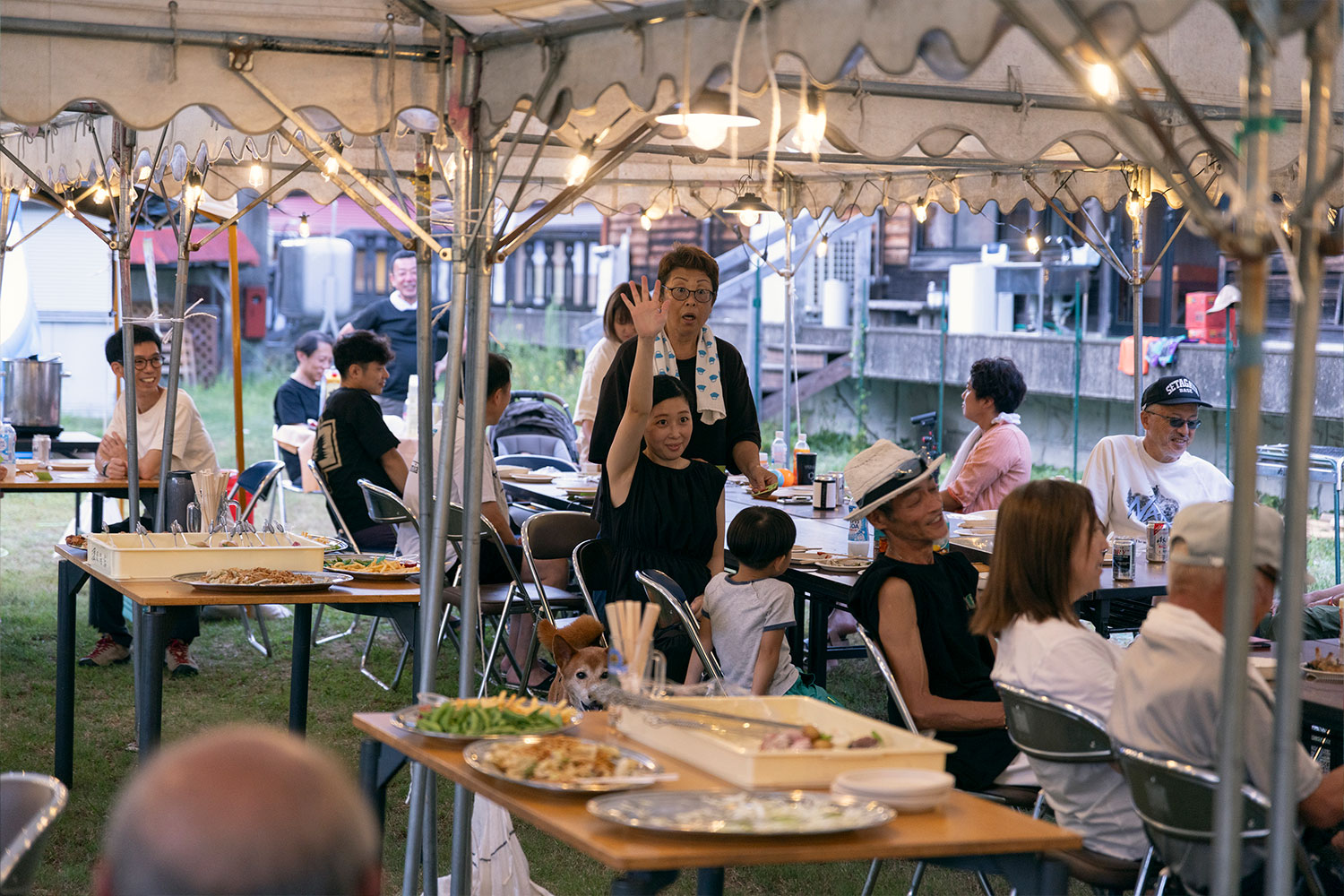 温泉隣接のRVパークにキャンピングカー集結！笑顔が交わるマル得イベントに潜入