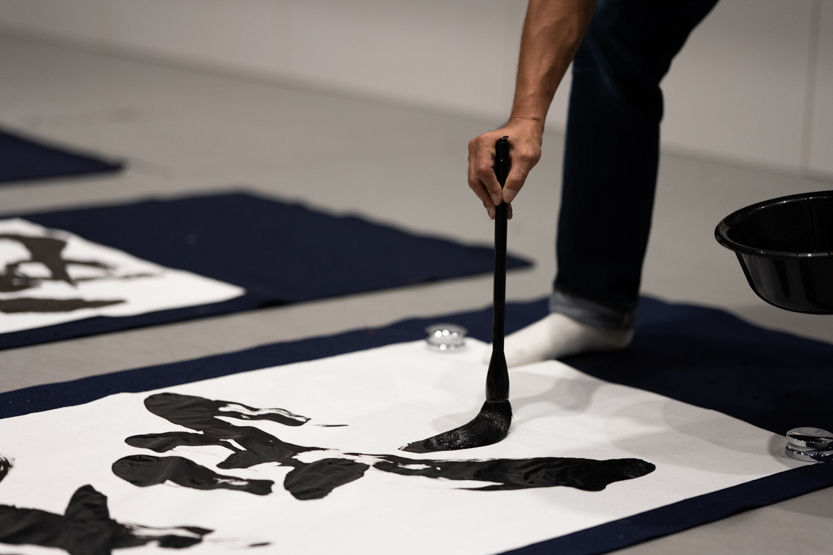 筆使いが美しい中山秀征さん