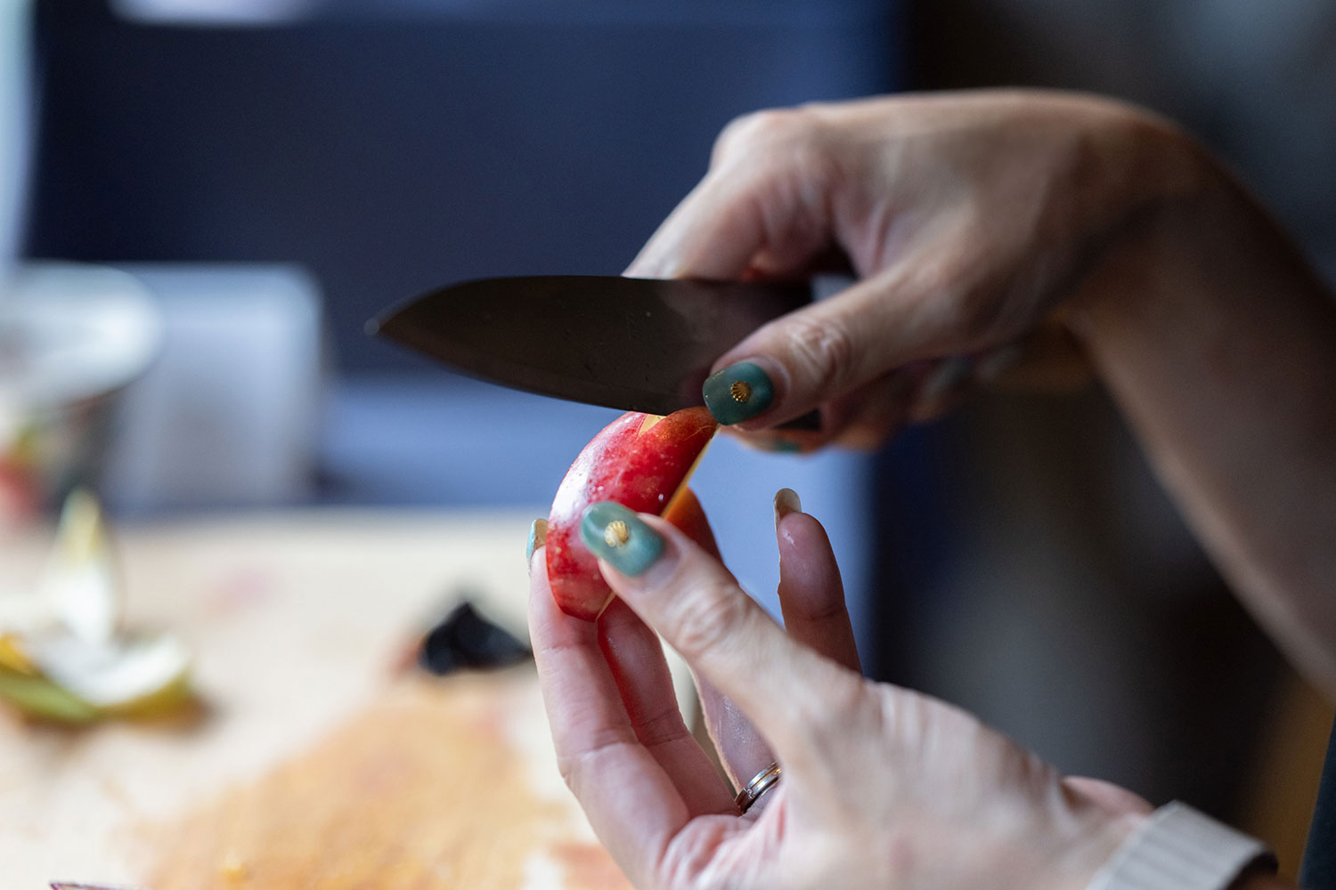 日本初の超硬合金包丁＜KISEKI:＞の体験会にて、評判のおいしい切れ味を実際に味わってきた