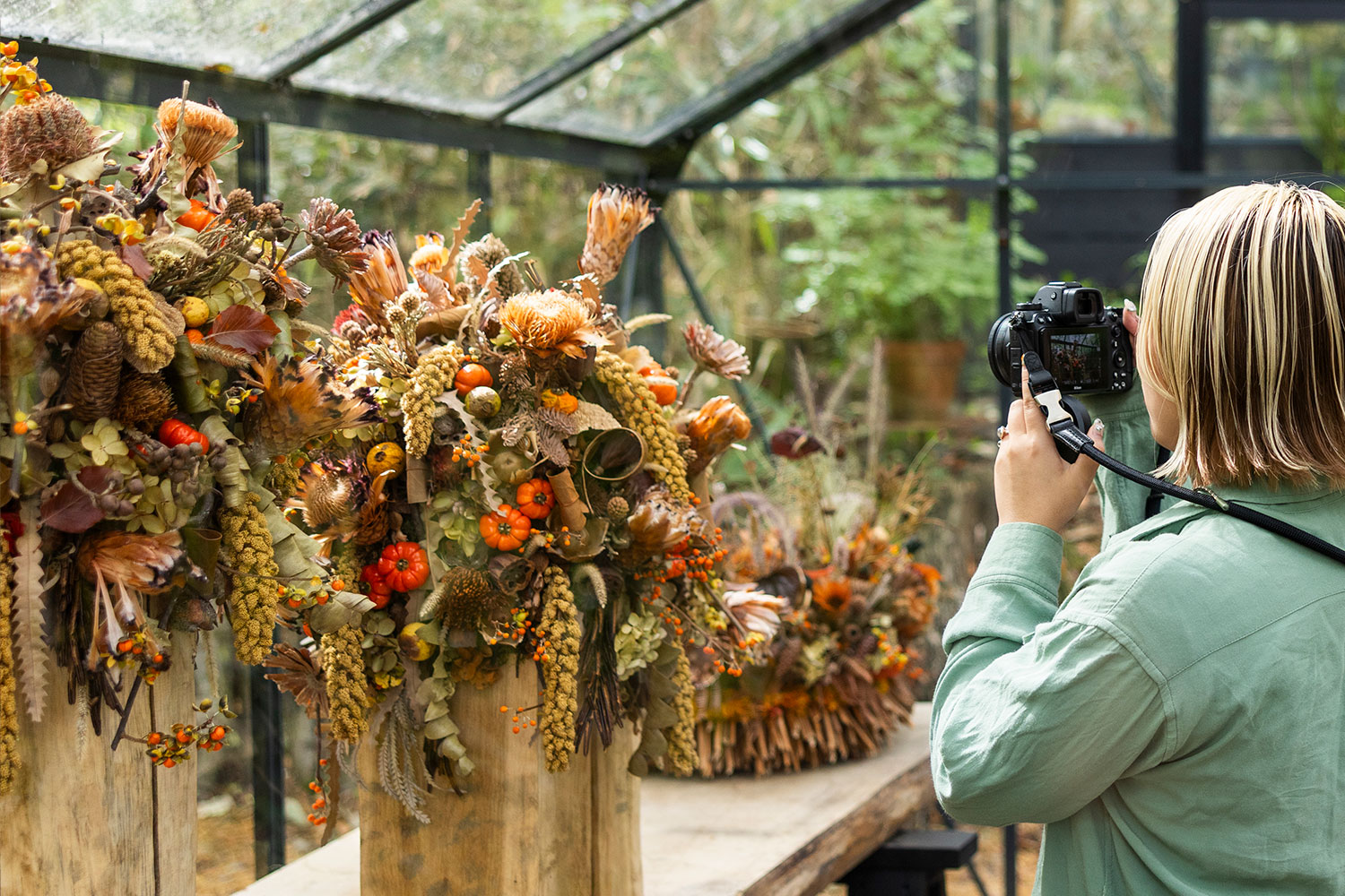 箱根の自然に包まれて。世界的フラワーアーティスト、ニコライ・バーグマンが描くアートガーデンへ