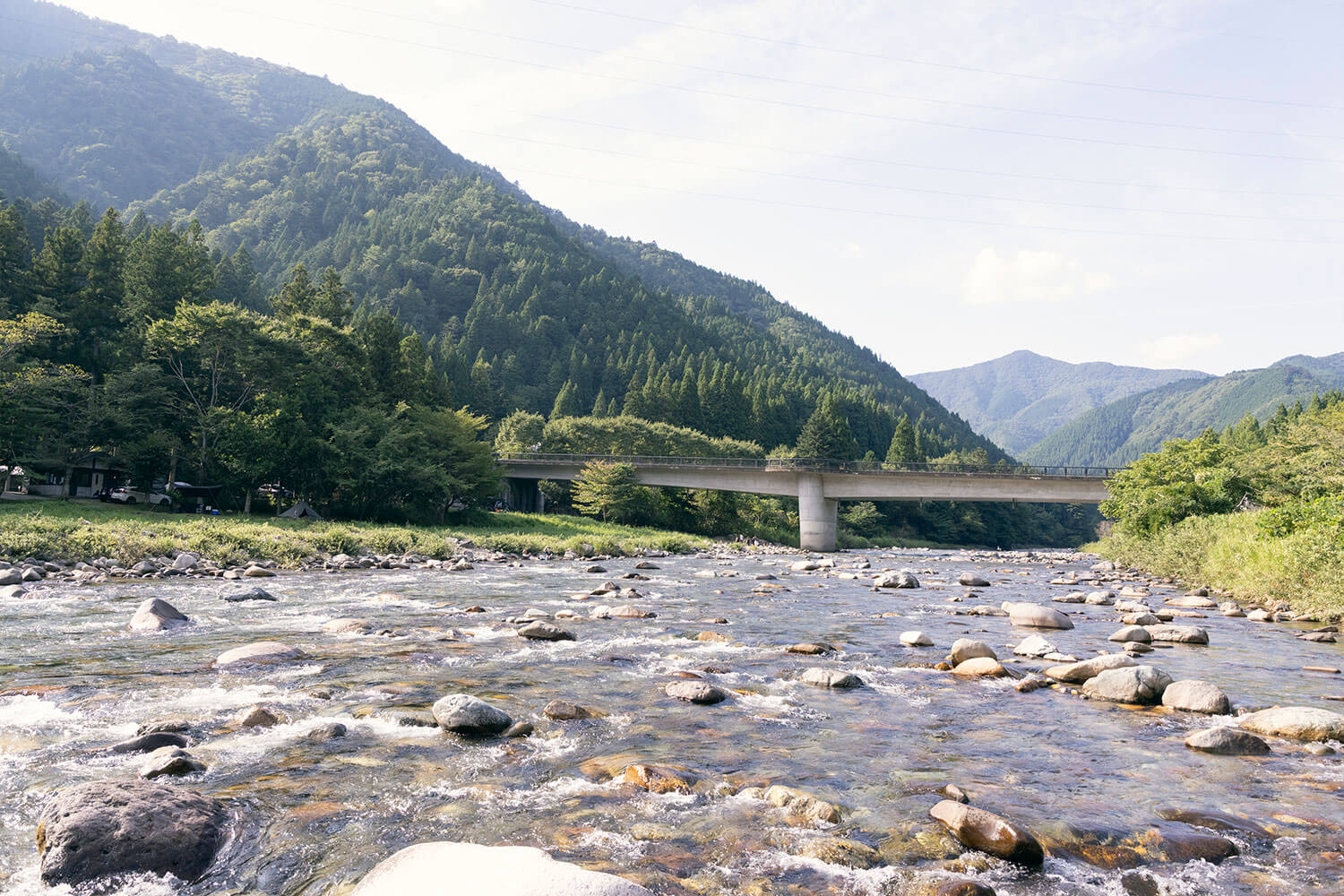 BBQも温泉もご当地グルメも。RVパークHESTA板取川温泉で楽しむ1泊2日のフリーダムキャンプ