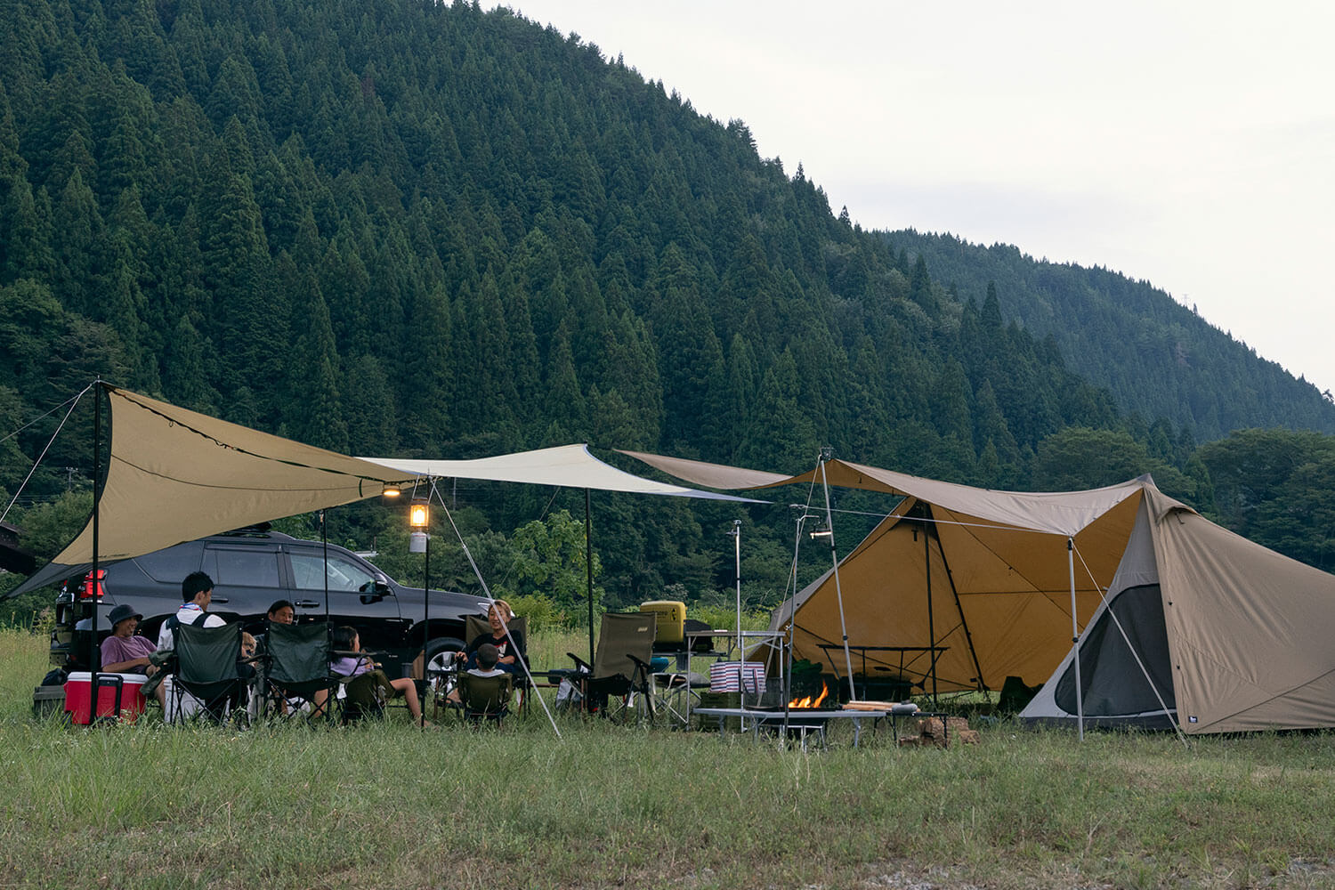 BBQも温泉もご当地グルメも。RVパークHESTA板取川温泉で楽しむ1泊2日のフリーダムキャンプ