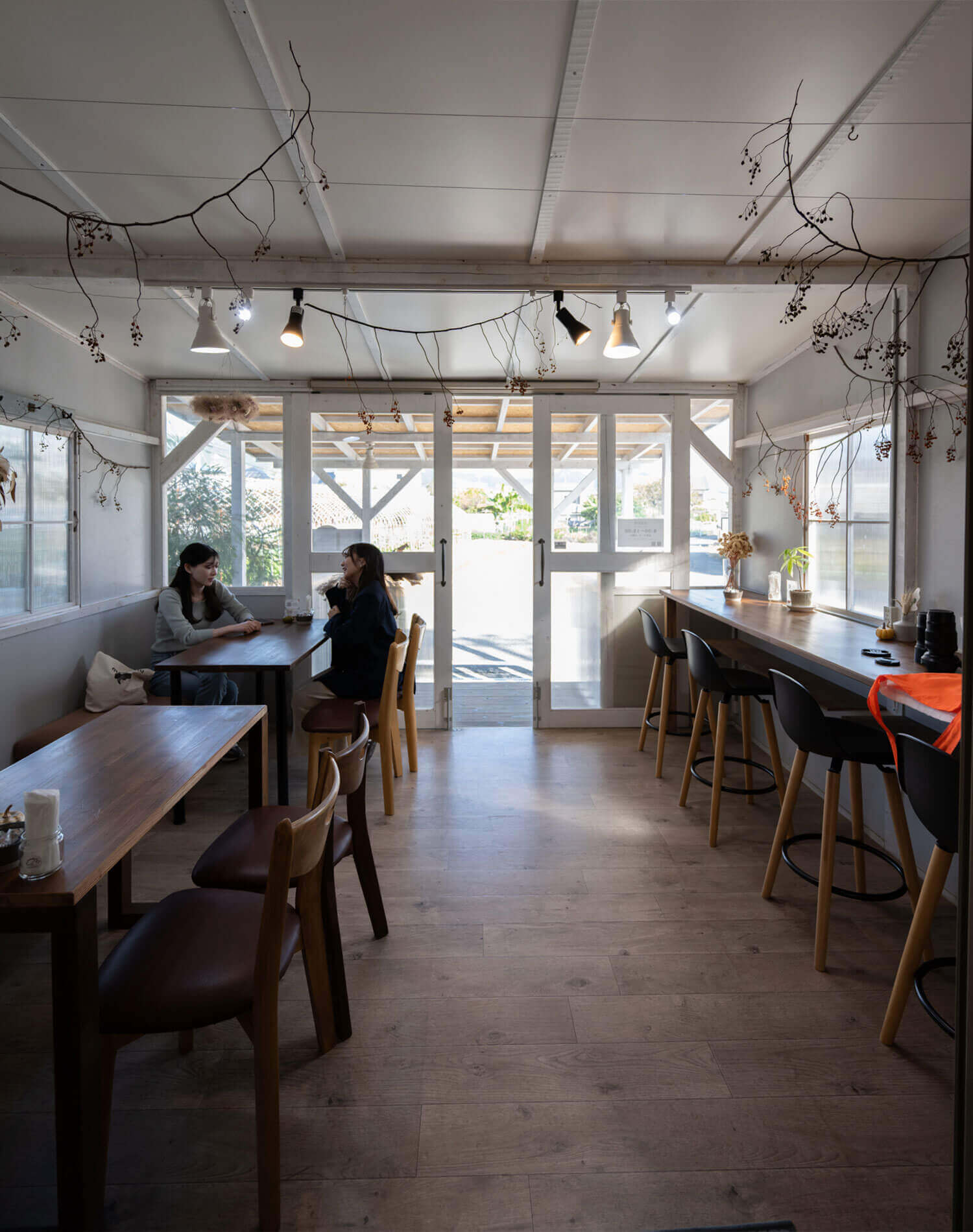 海風に包まれながらローカルに出会う、淡路島ゆるっと巡り