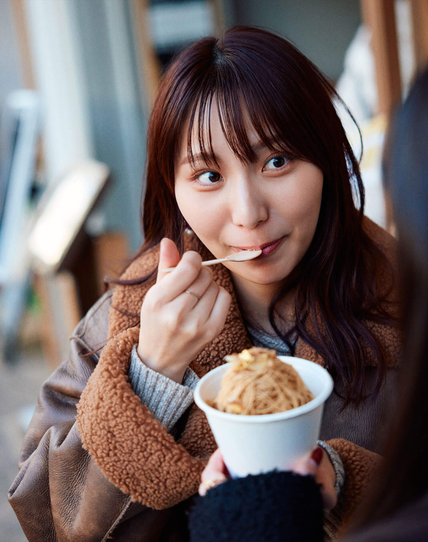 あやんぬの熱海満腹旅。街を歩いて、食べて、笑って、また食べる