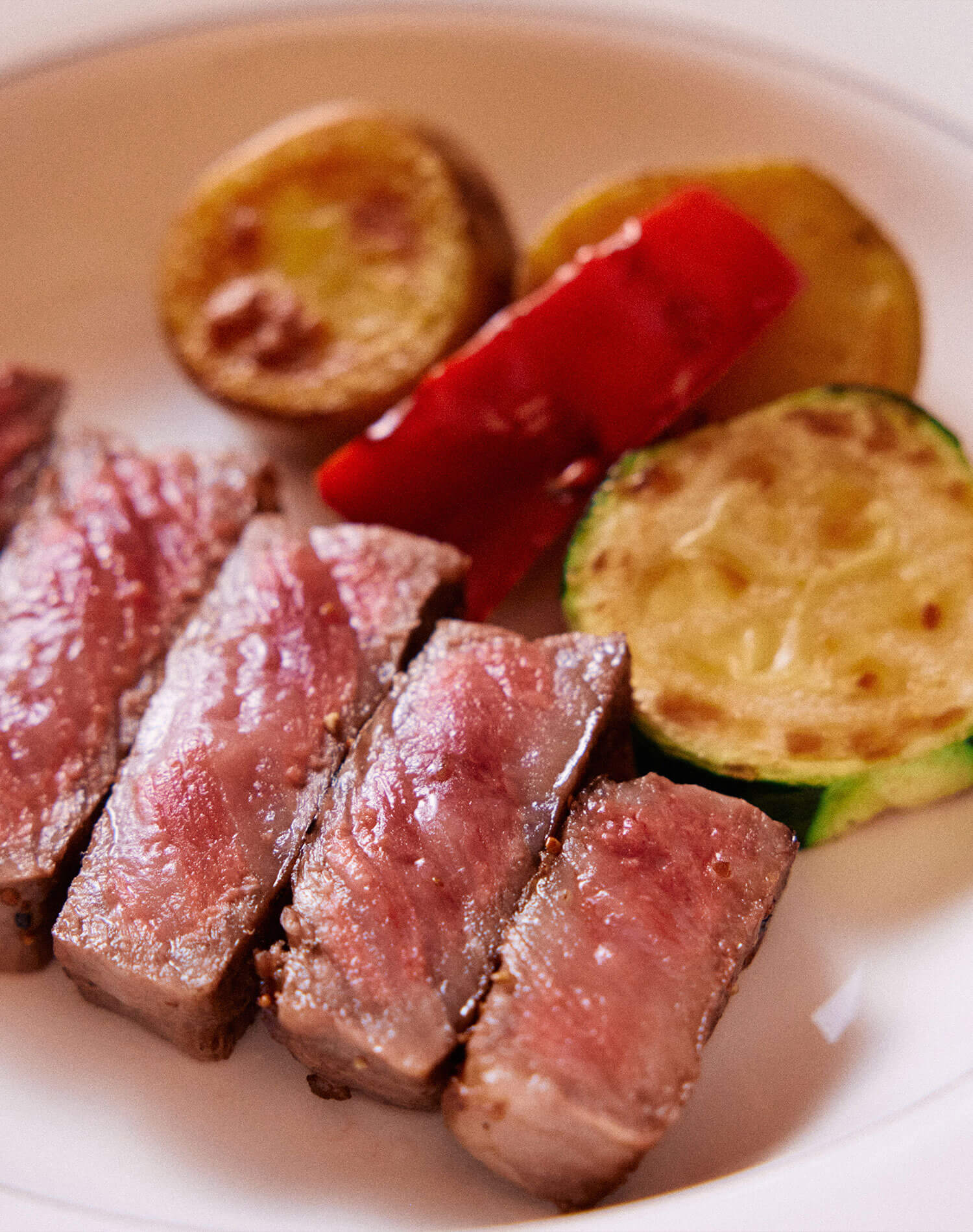 湯に浸かり、食を味わい、身体を動かす。白浜の宿で整える、ちょっと大人のステイスタイル。By ザ グラン リゾート エレガンテ白浜