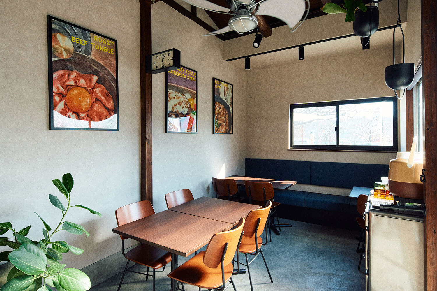 海を前に、まかないから生まれた牛タン料理。南熱海『2CHIE』が届ける、もうひとつの牛タン。