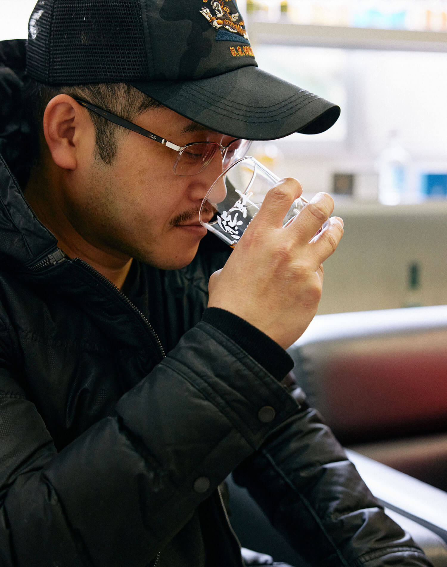 ウイスキーを試飲