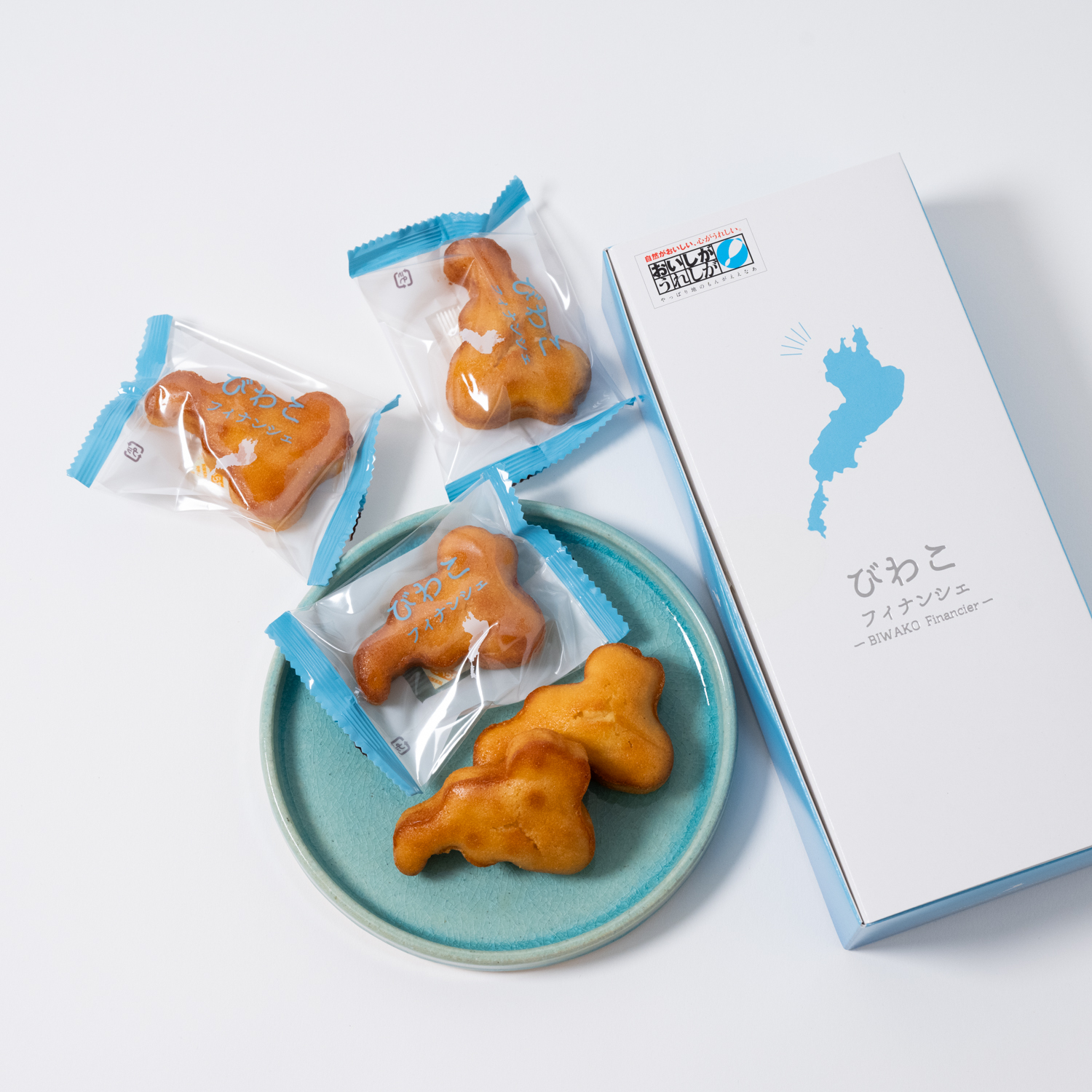琵琶湖の形をしたびわこフィナンシェ