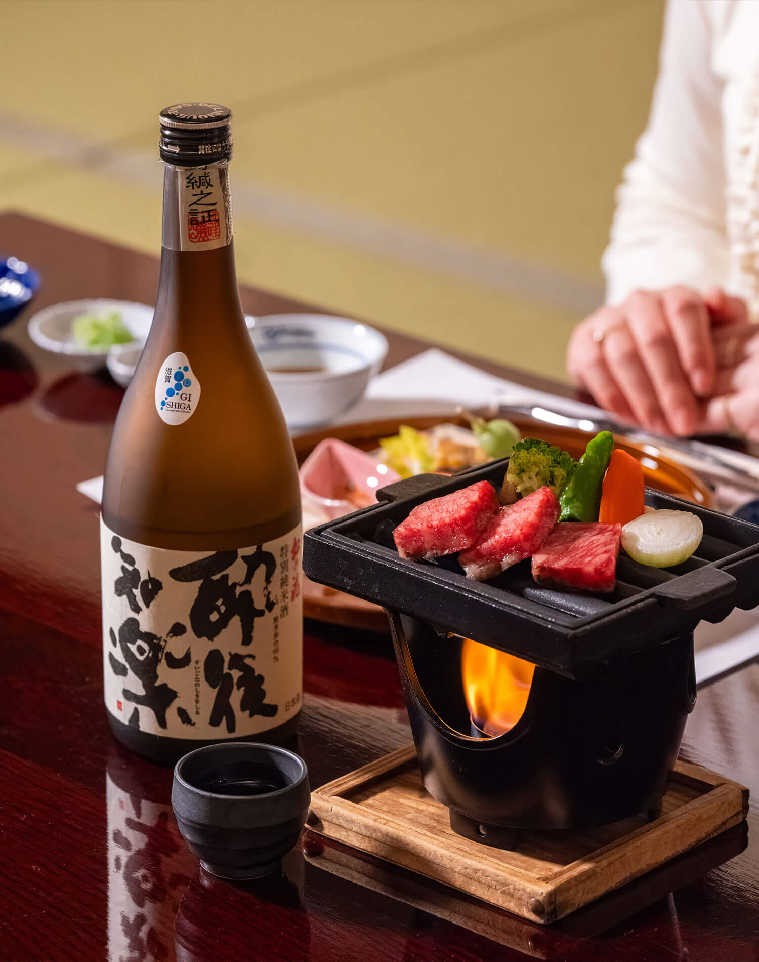 滋賀の酒と和食が響き合う。琵琶湖のほとり近江舞子で、日本酒ペアリングフェアを体験