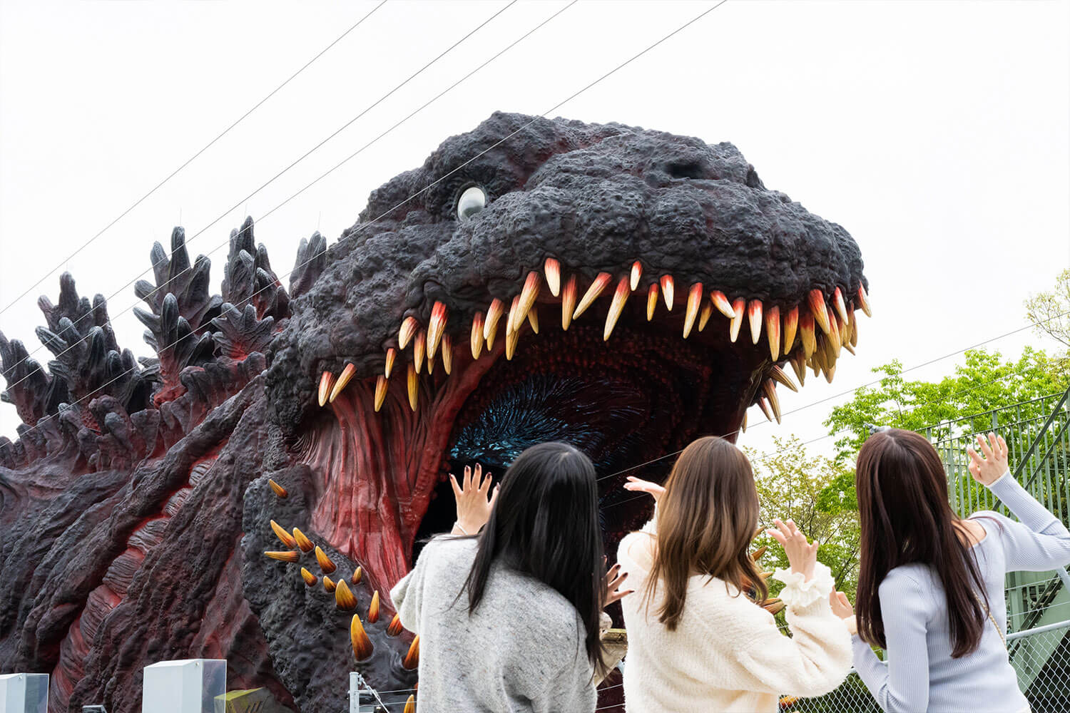ニジゲンノモリでゴジラに遭遇