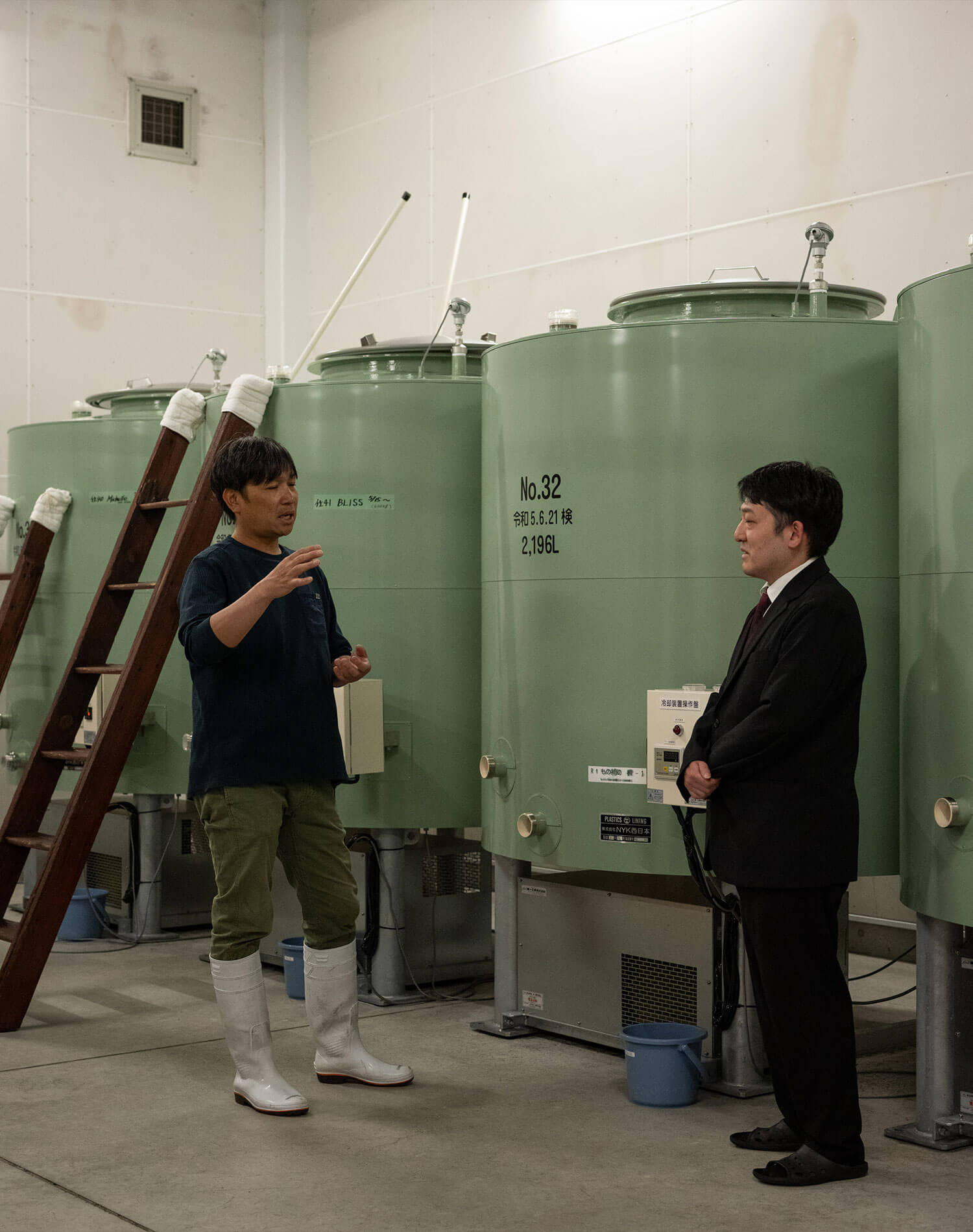 酒造りについて語る伴野さん