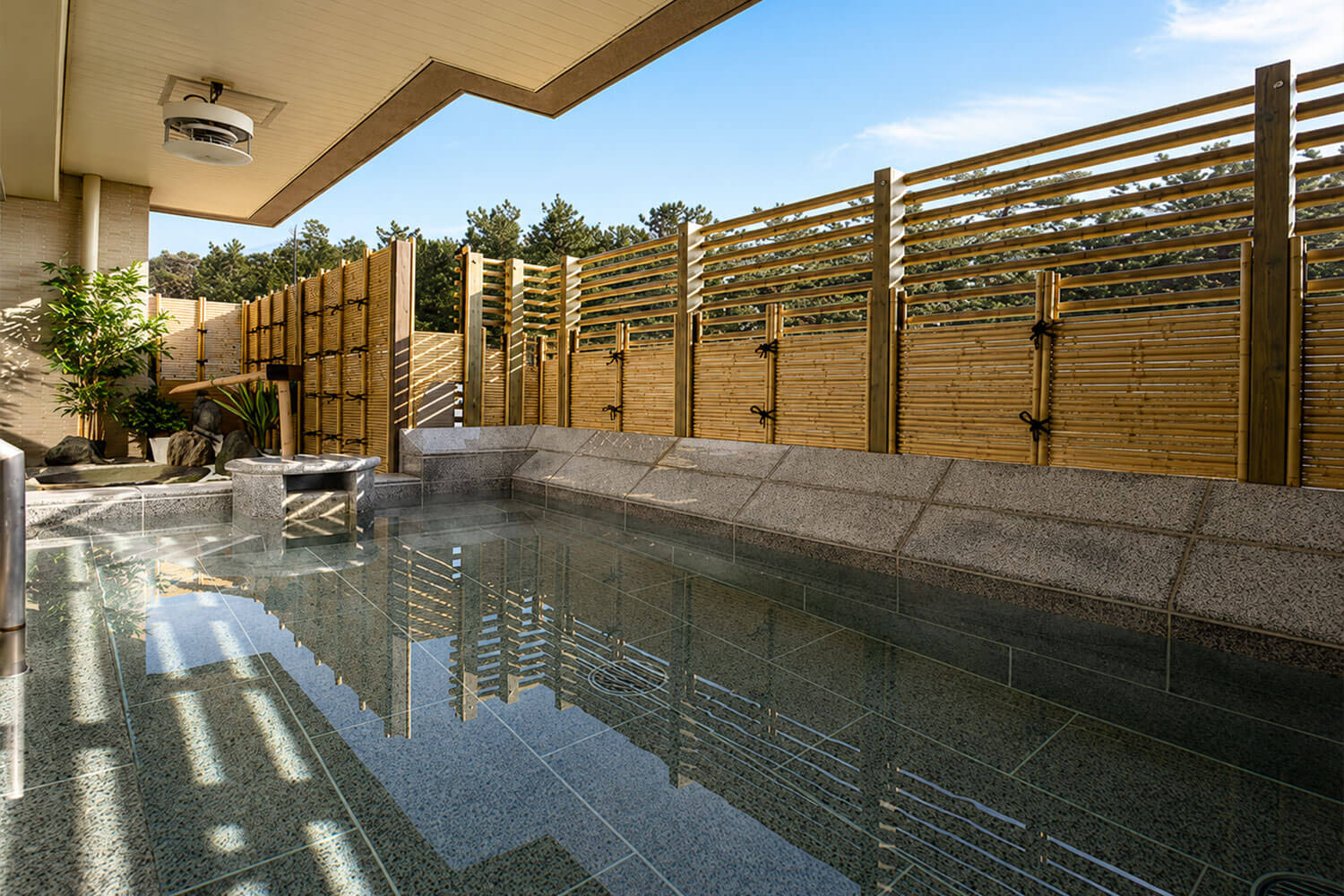 ホテルの大浴場