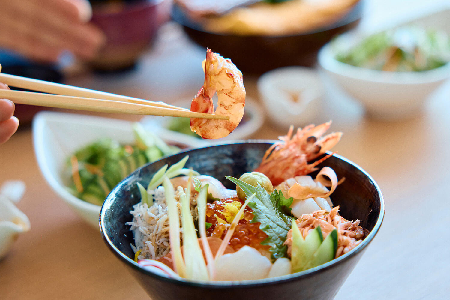 まかない海鮮丼